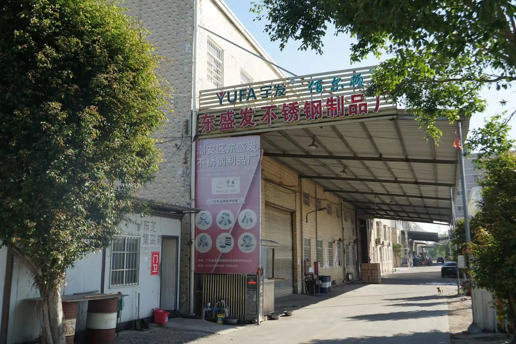 Factory Direct Dishes Chafing Dishes Buffet Catering Stainless Steel Round Roll Hot Pot Food Warmer Luxury Buffet Alcohol Stove